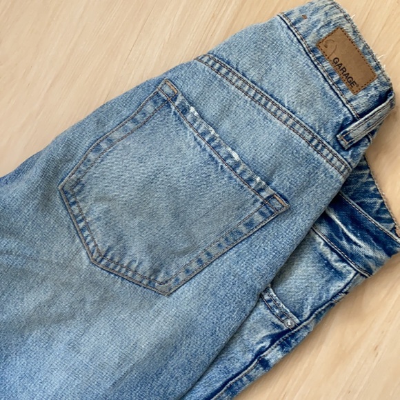 Garage distressed mom jeans - Picture 3 of 3